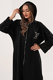 Taş Aplikeli Kapüşonlu Uzun Siyah Trenç Elbise