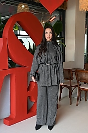 Çift Fermuarlı Kemer Detaylı Takım