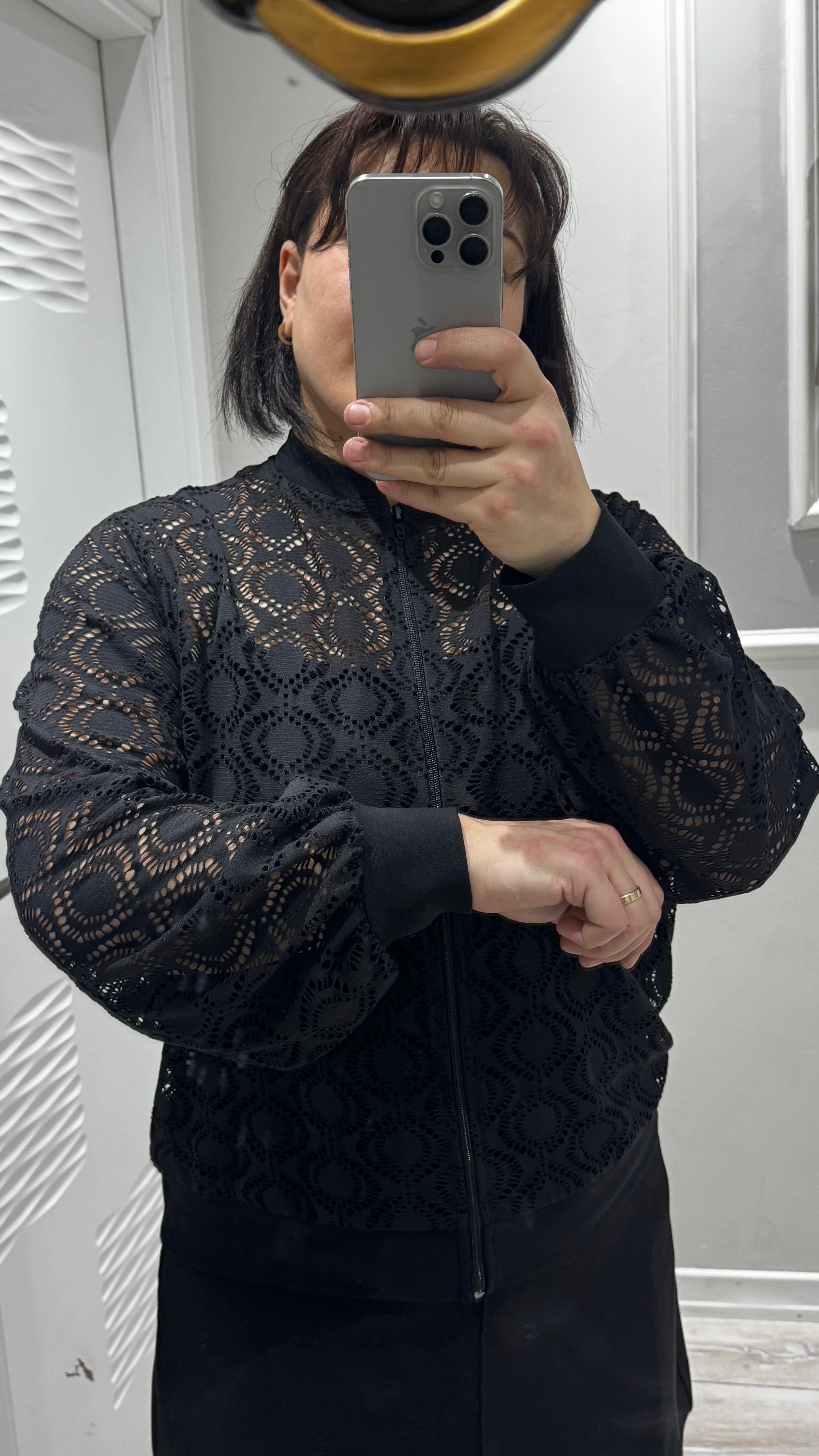 Fermuarlı Dantel Ceket